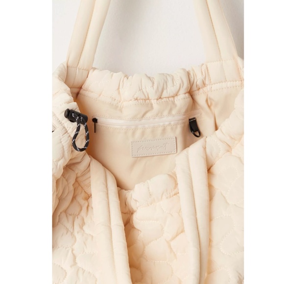 FP Movement Women's Cloud 9 Tote - Picture 4 of 7